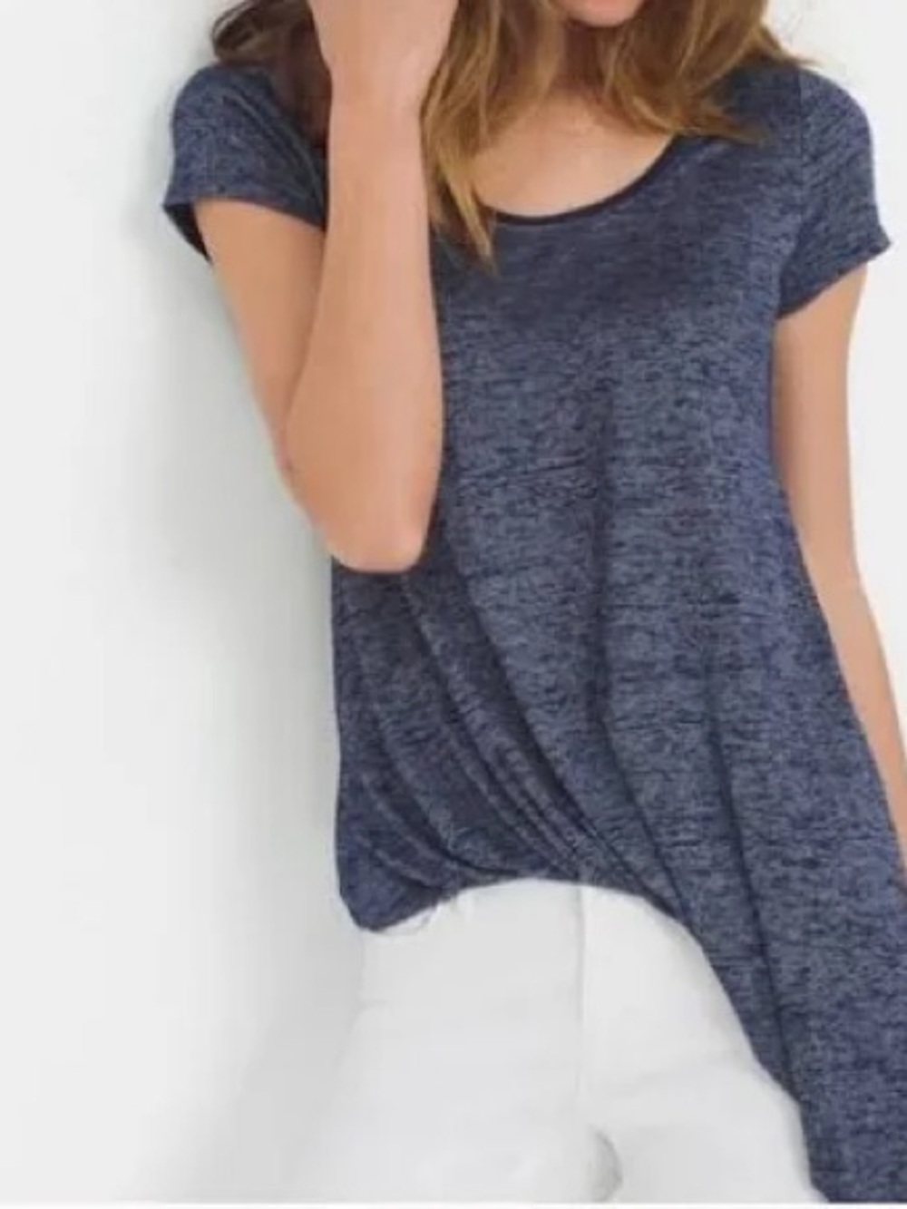 White House Black Market Heathered Navy Short-Sleeve Scoop Neck Tee